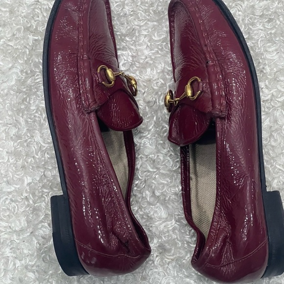 Gucci Horsebit Accent Patent Leather Loafers - Picture 7 of 11